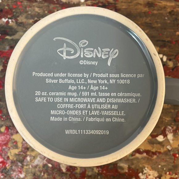 Disney Silver Buffalo Large Grey Mickey Mouse Mug - Picture 9 of 10